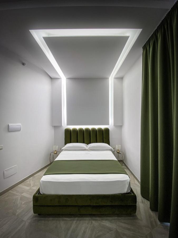 Twin Towers Naples Luxury Bed & Breakfast Exterior photo